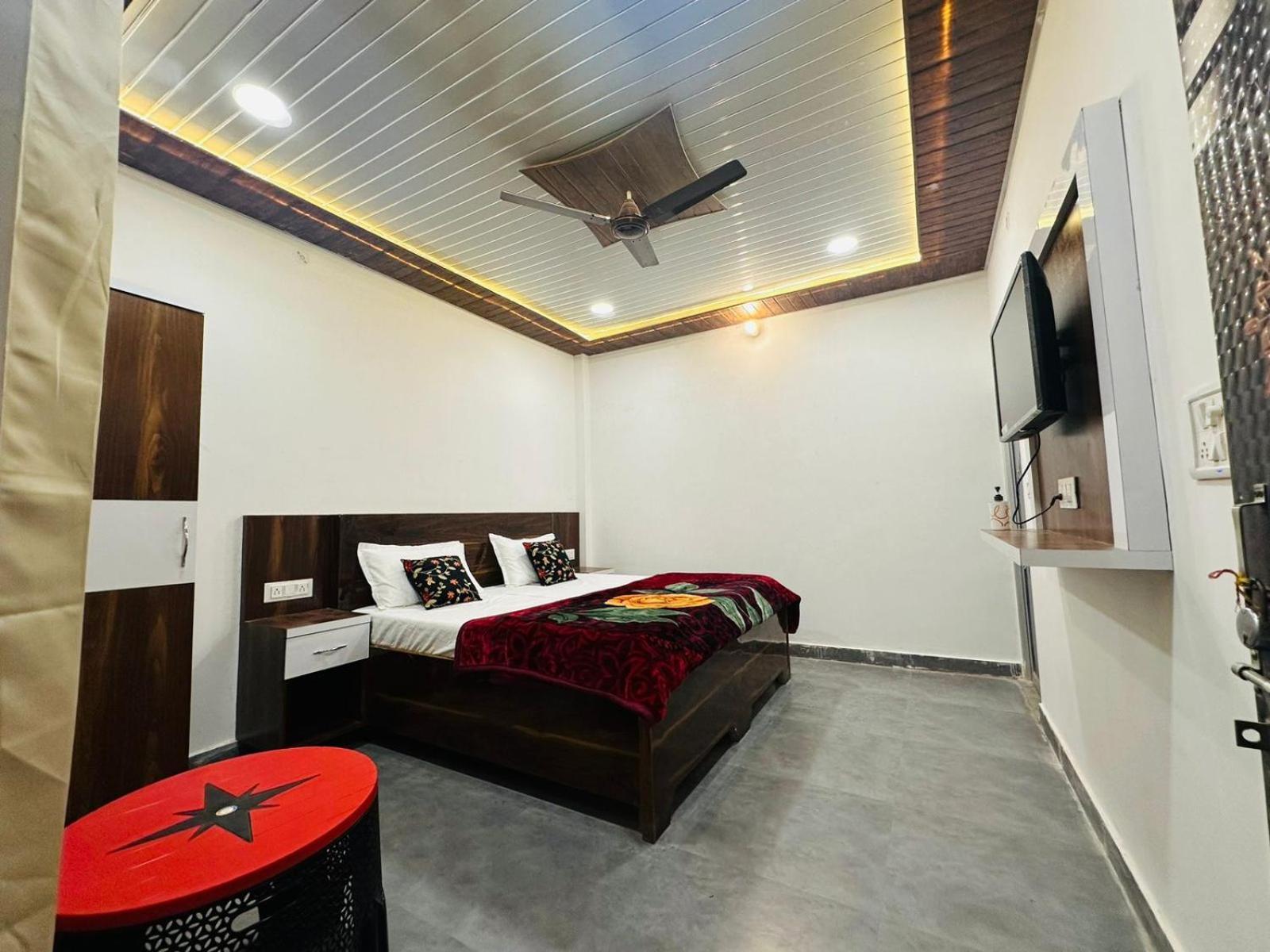 The Nirmala Palace Otel Ayodhya Oda fotoğraf