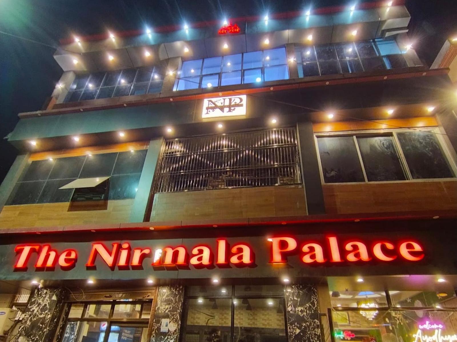 The Nirmala Palace Otel Ayodhya Dış mekan fotoğraf